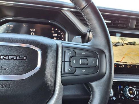 Used 2025 GMC Sierra 1500 Denali image 35