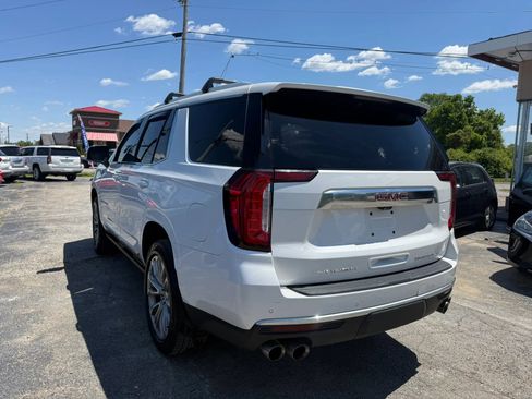Used 2021 GMC Yukon Denali w/ Denali Ultimate Package AWD/4WD image 4