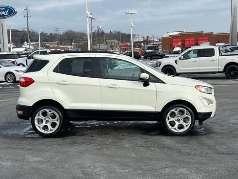 Used 2021 Ford EcoSport SE w/ SE Appearance Package image 2