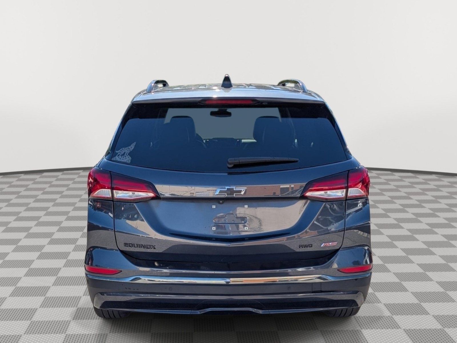 Used 2023 Chevrolet Equinox RS AWD/4WD image 4