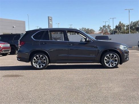 Used 2015 BMW X5 xDrive50i image 5