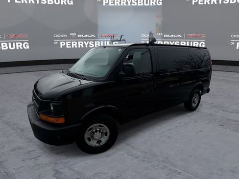 Used 2015 Chevrolet Express 2500 RWD image 1