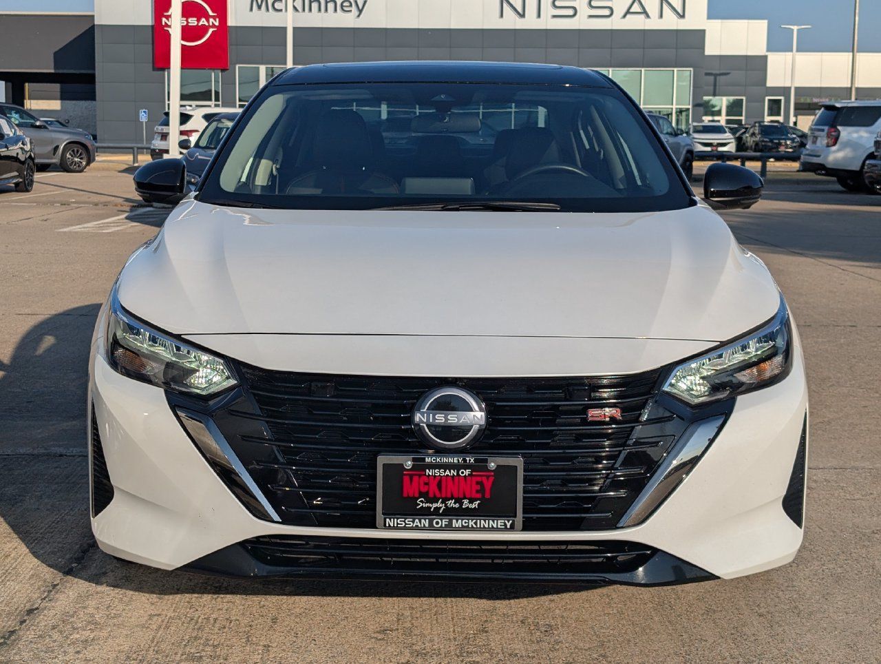 Used 2025 Nissan Sentra SR w/ SR Premium Package FWD image 6