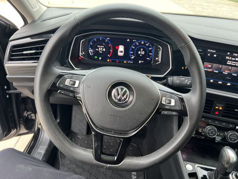 Certified 2020 Volkswagen Jetta SEL image 17