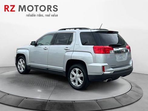 Used 2017 GMC Terrain SLE image 3