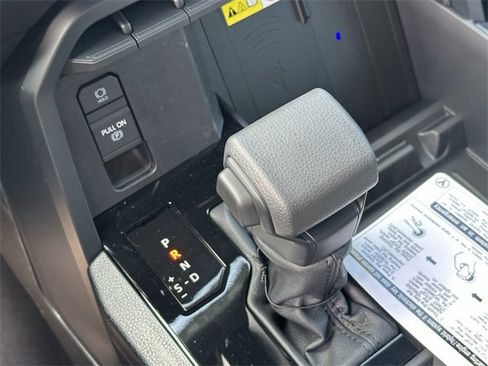 New 2026 Toyota Tundra SR image 18