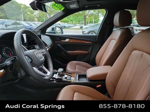 Used 2022 Audi Q5 2.0T Premium w/ Convenience Package image 11