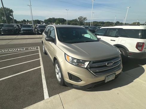 Used 2018 Ford Edge SE AWD/4WD image 1