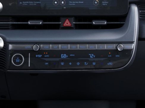 New 2025 Hyundai Ioniq 5 SE image 18