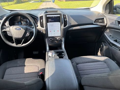 Used 2022 Ford Edge SE AWD/4WD image 10
