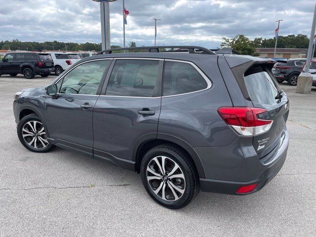 Used 2023 Subaru Forester Limited AWD/4WD image 6