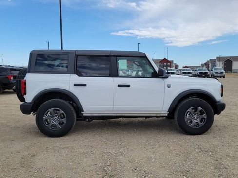 New 2026 Ford Bronco Big Bend image 2