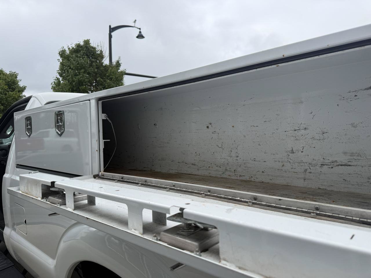 Used 2015 Ford F250 XL w/ Power Equipment Group AWD/4WD image 20