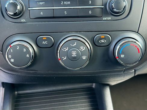 Used 2016 Kia Forte LX image 30