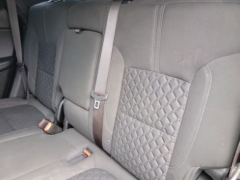 Used 2021 Chevrolet Blazer LT image 9