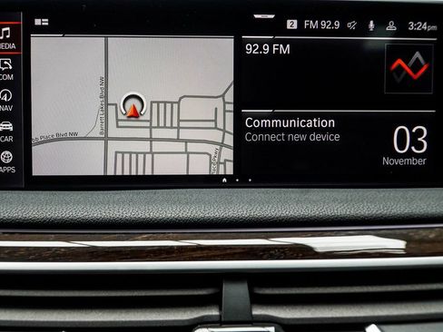 Used 2021 BMW 740i xDrive w/ M Sport Package AWD/4WD image 24