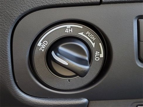 New 2026 Nissan Frontier SV w/ SV Convenience Package image 16