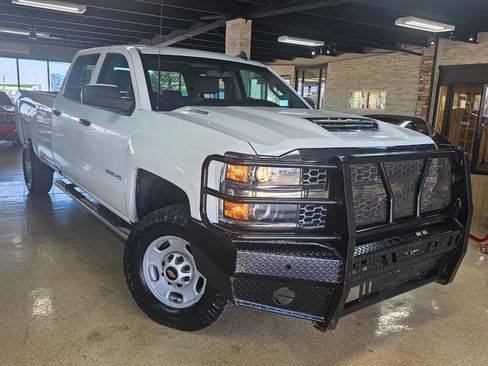 Used 2019 Chevrolet Silverado 2500 W/T w/ WT Convenience Package image 1