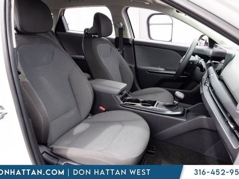Used 2025 Kia K4 FWD image 20