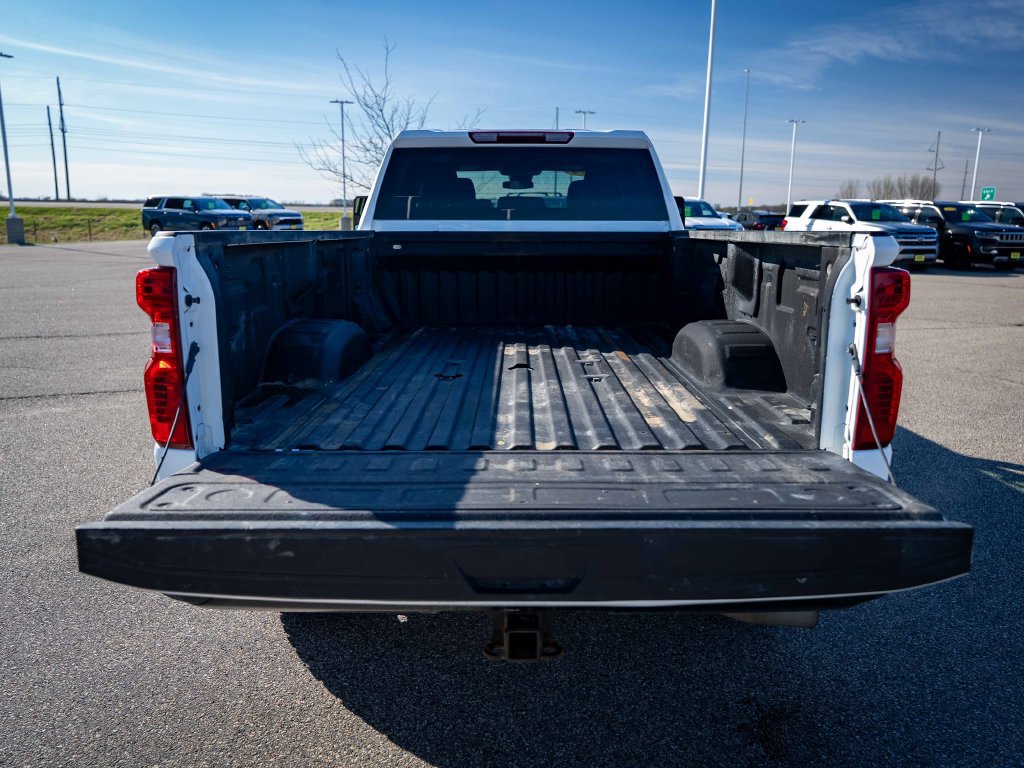 Used 2024 Chevrolet Silverado 2500 Custom w/ Custom Convenience Package AWD/4WD image 15