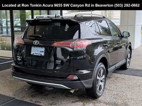 Used 2016 Toyota RAV4 XLE image 7
