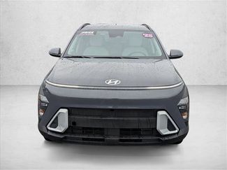 Used 2025 Hyundai Kona SEL video 2