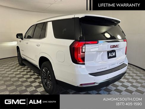 New 2026 GMC Yukon Elevation image 9