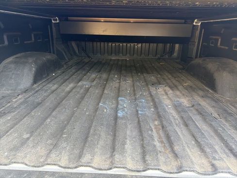 Used 2024 GMC Sierra 2500 AT4 w/ AT4 Premium Plus Package image 9