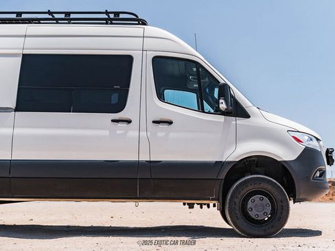 Used 2019 Mercedes-Benz Sprinter 4x4 170 image 11