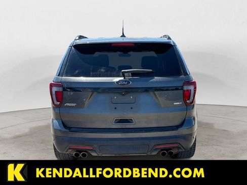 Used 2018 Ford Explorer Sport w/ Equipment Group 401A AWD/4WD image 4