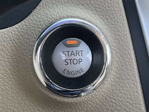 Used 2017 Nissan Altima 2.5 SL w/ 2.5 Technology Package image 20