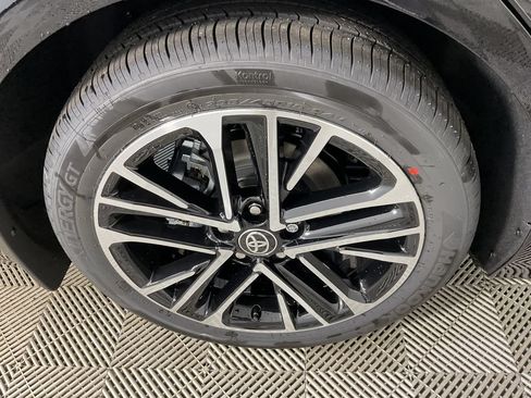 New 2026 Toyota Camry XLE FWD image 9