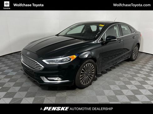 Used 2017 Ford Fusion SE w/ Fusion SE Technology Package image 1