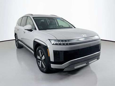 Certified 2026 Hyundai Ioniq 9 SEL AWD/4WD image 3