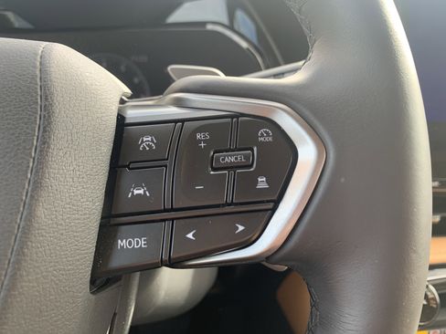 Certified 2025 Lexus NX 250 FWD w/ Towing Package (2000 Lbs) image 20