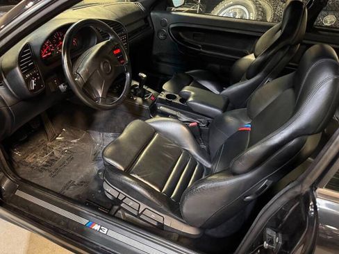 Used 1996 BMW M3 Coupe RWD image 3