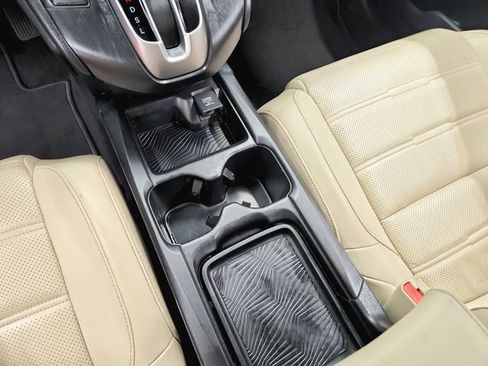 Used 2017 Honda CR-V Touring image 25