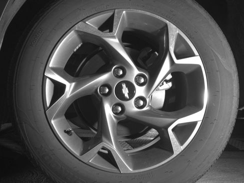 Used 2025 Chevrolet Trax LT w/ LT Convenience Package FWD image 14
