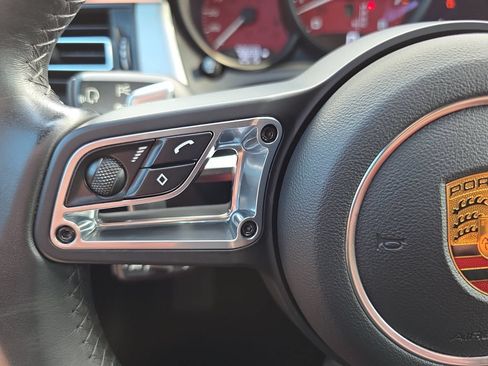 Used 2020 Porsche Macan GTS AWD/4WD image 18