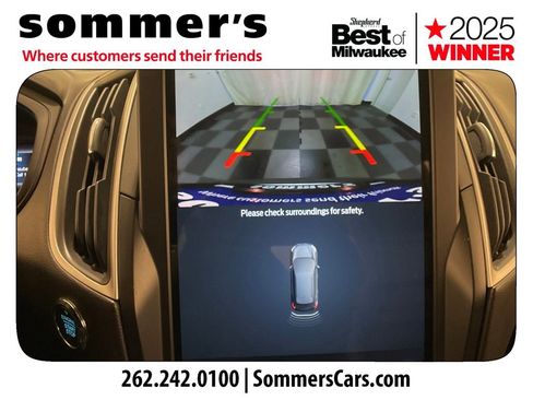 Used 2023 Ford Edge SEL image 17