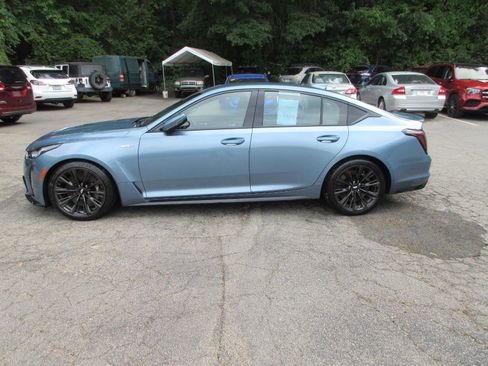 Used 2023 Cadillac CT5 V Blackwing RWD image 2