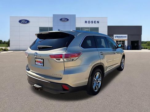 Used 2014 Toyota Highlander Limited Platinum AWD/4WD image 27