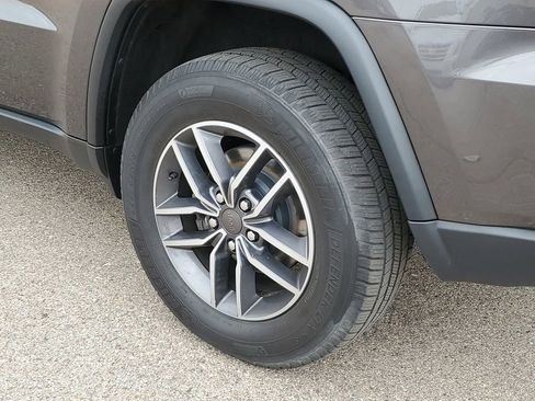 Used 2019 Jeep Grand Cherokee Limited AWD/4WD image 32