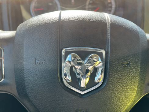 Used 2019 RAM 1500 Warlock AWD/4WD image 30