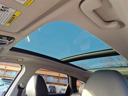 Used 2023 Hyundai Tucson Limited w/ Cargo Package image 15