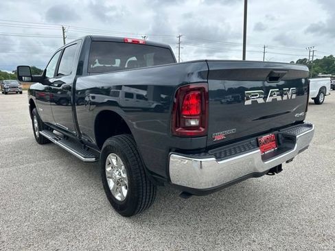 Certified 2026 RAM 2500 Big Horn AWD/4WD image 5