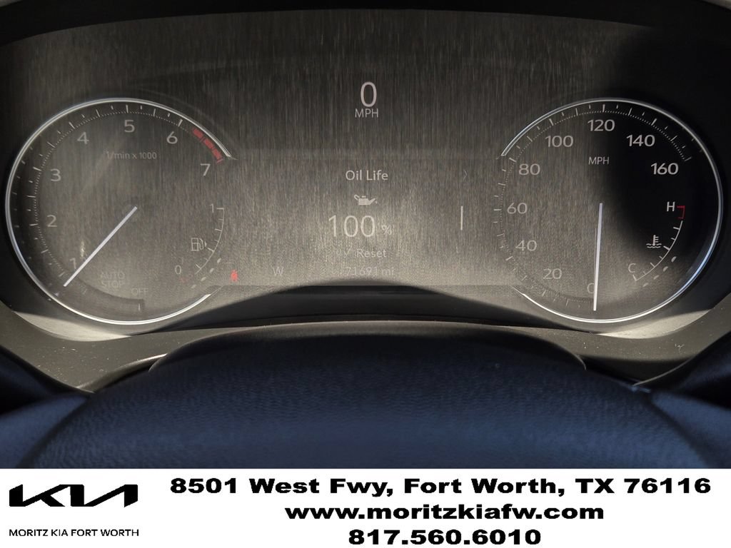 Used 2023 Cadillac XT4 Premium Luxury FWD image 6