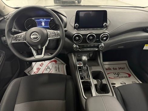 New 2025 Nissan Sentra SV w/ Trunk Package image 15