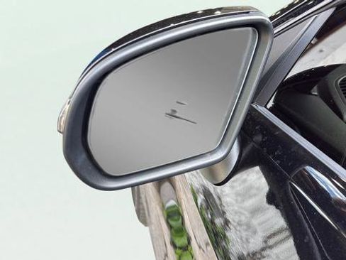 Used 2021 Mercedes-Benz C 300 Coupe image 24