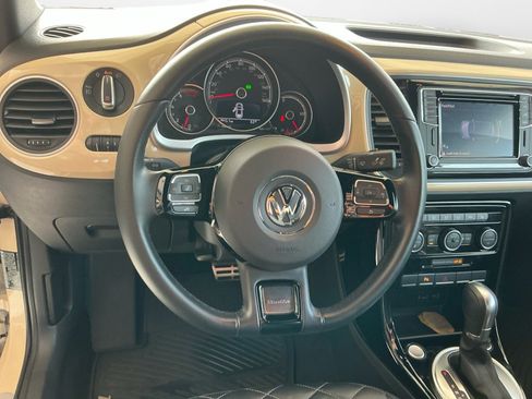 Used 2019 Volkswagen Beetle 2.0T S image 12